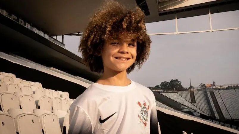 Caso Lucas Flora: família anuncia saída da joia da base e Corinthians rebate acusações em nota oficial